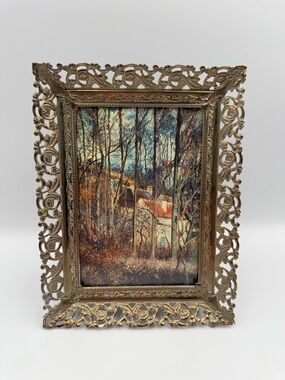 Vintage Gold Colored Ornate Metal Picture Frame Desktop or Wall Hanging